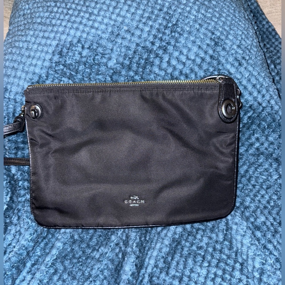 Great condition, Coach Crossbody bag - Picture 2 of 7